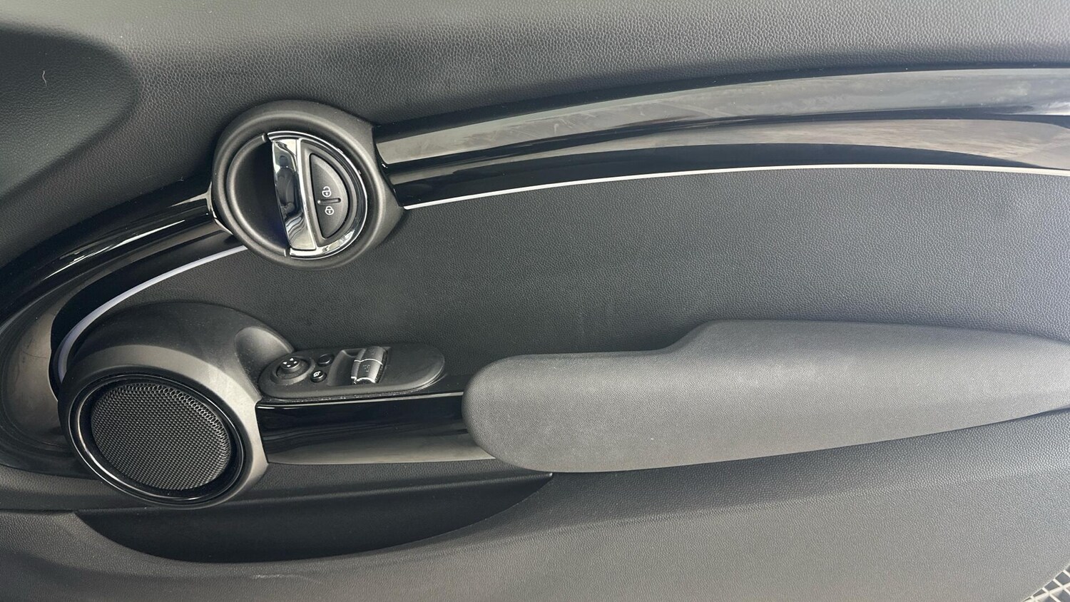 Used MINI Hatch 2022 for sale - 76760241: Photo 20