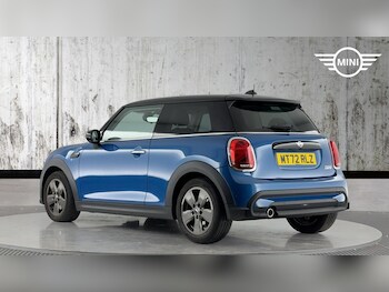 Used MINI Hatch 2022 for sale - 76760241: Photo