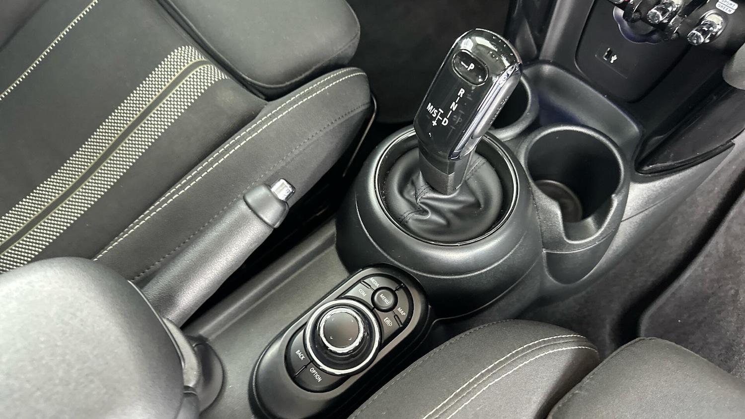 Used MINI Hatch 2024 for sale - 76760429: Photo 10