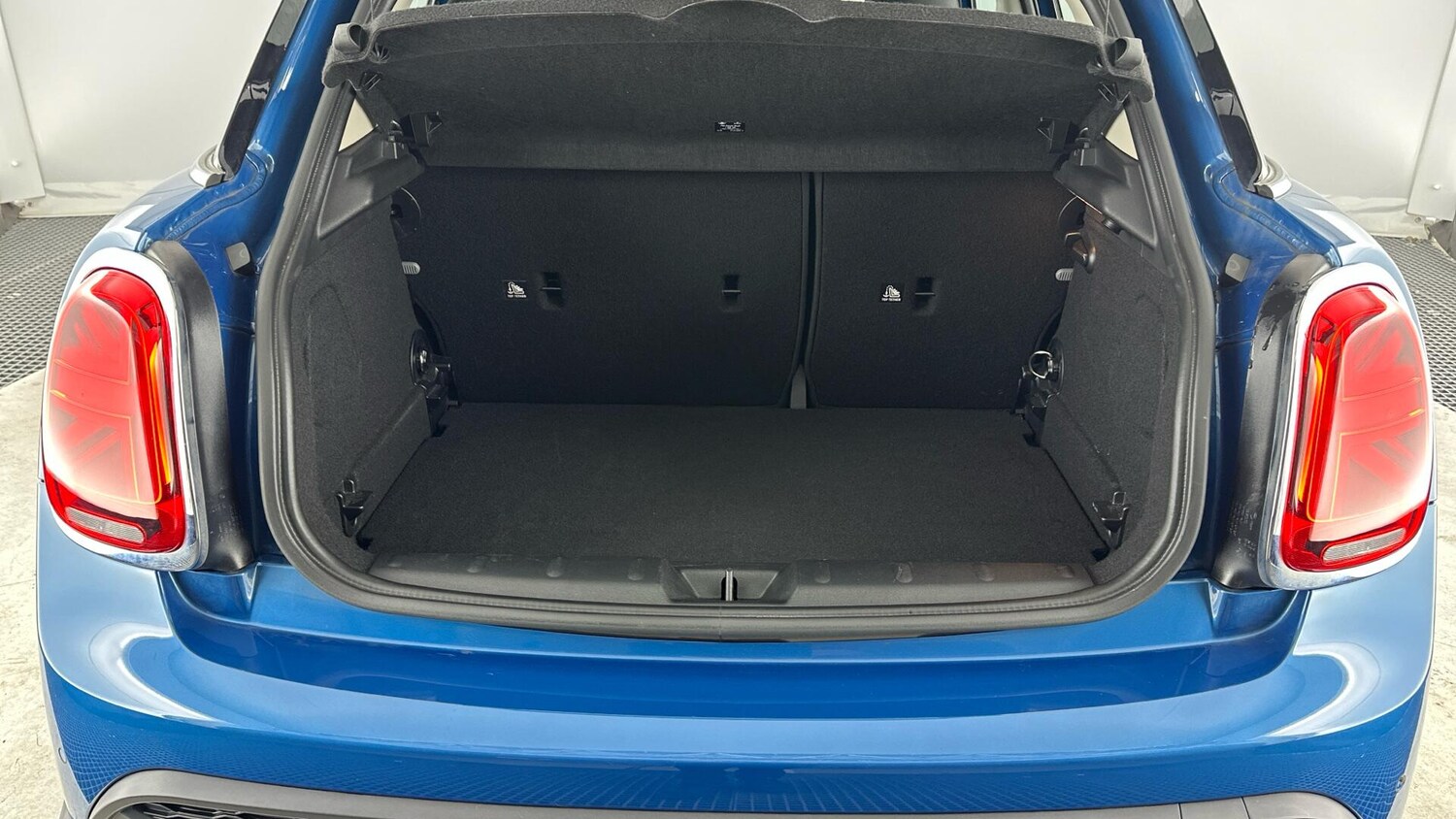 Used MINI Hatch 2024 for sale - 76760429: Photo 13