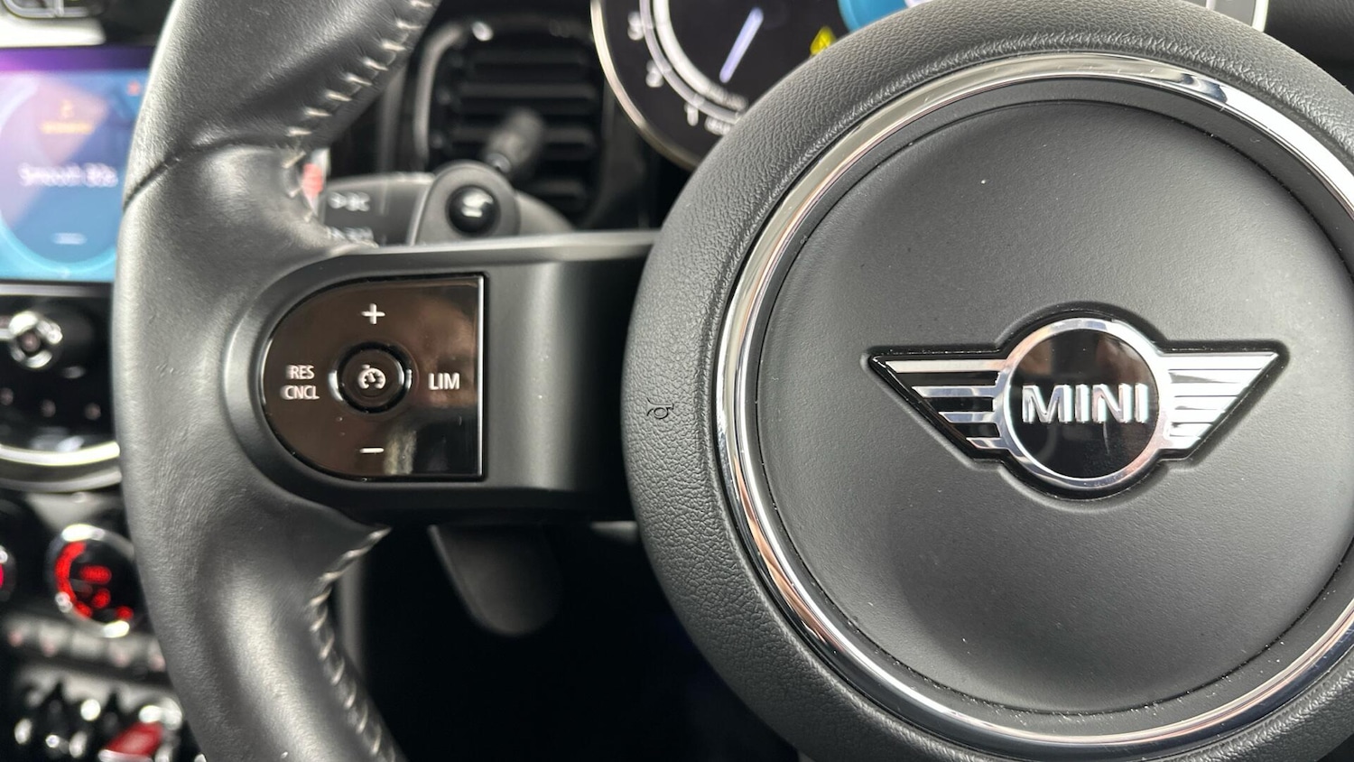 Used MINI Hatch 2024 for sale - 76760429: Photo 17