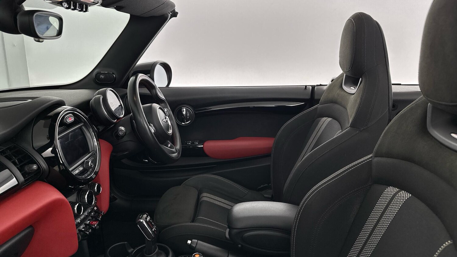 Used MINI Convertible 2020 for sale - 77163409: Photo 23