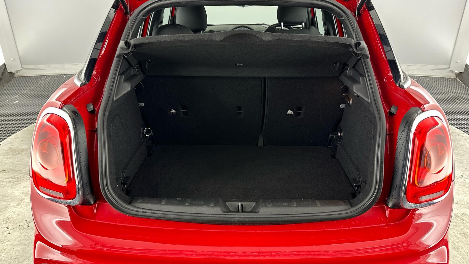 Used MINI Hatch 2017 for sale - 76760321: Photo 13