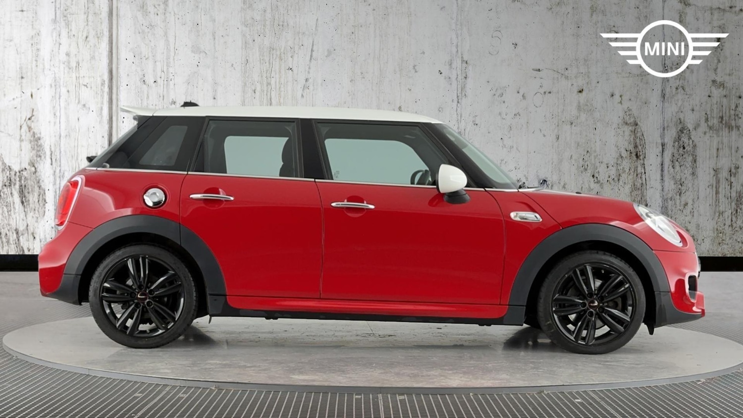 Used MINI Hatch 2017 for sale - 76760321: Photo 3