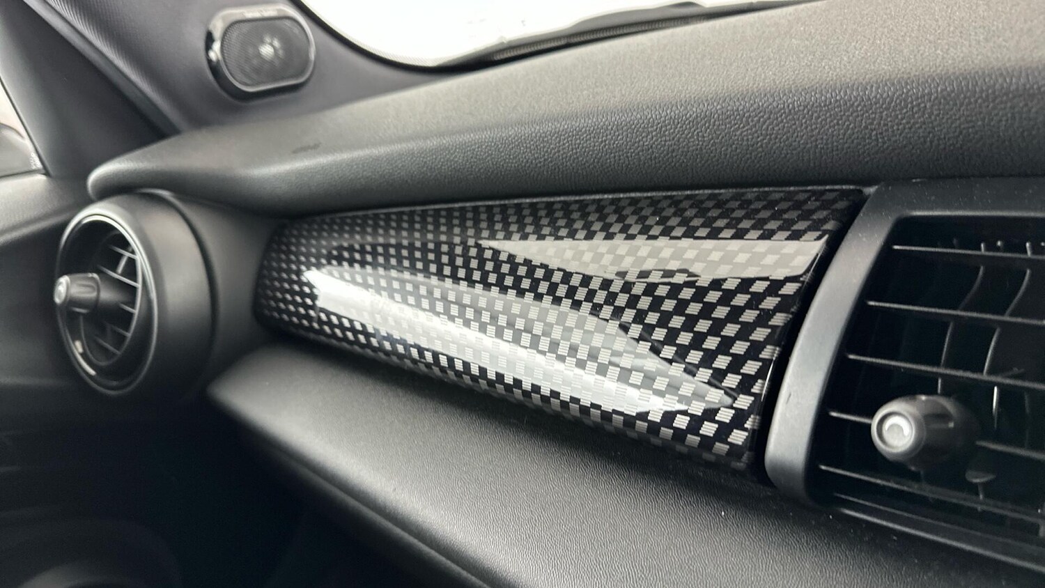 Used MINI Hatch 2017 for sale - 76760321: Photo 35