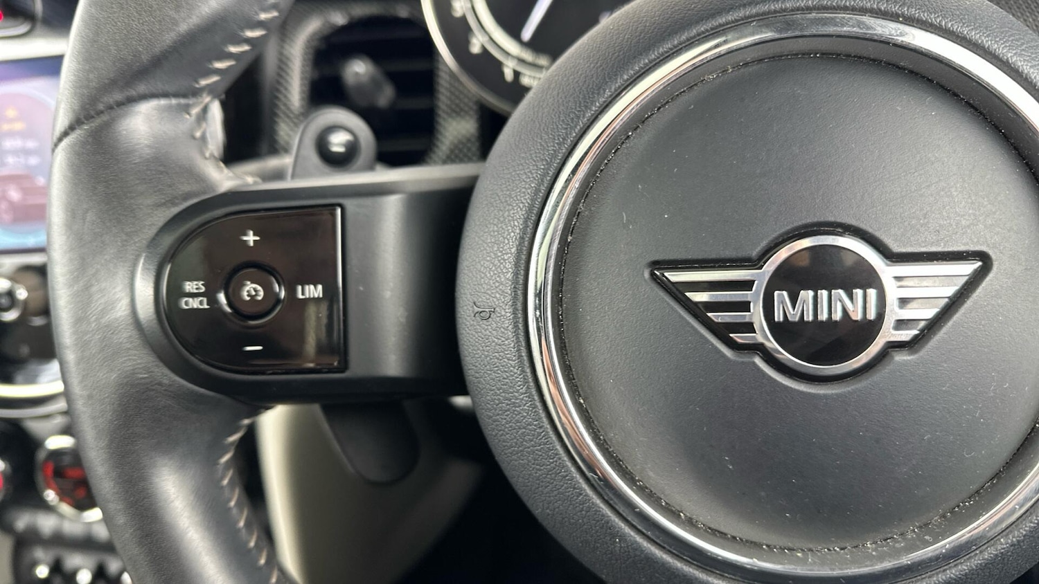 Used MINI Hatch 2022 for sale - 77559605: Photo 17