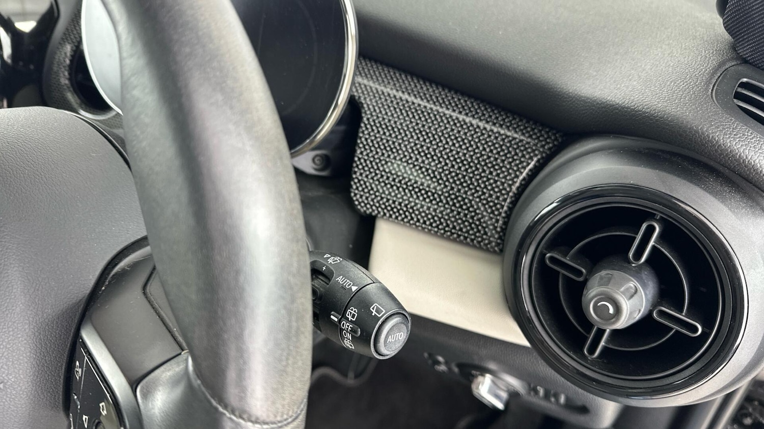 Used MINI Hatch 2022 for sale - 77559605: Photo 30