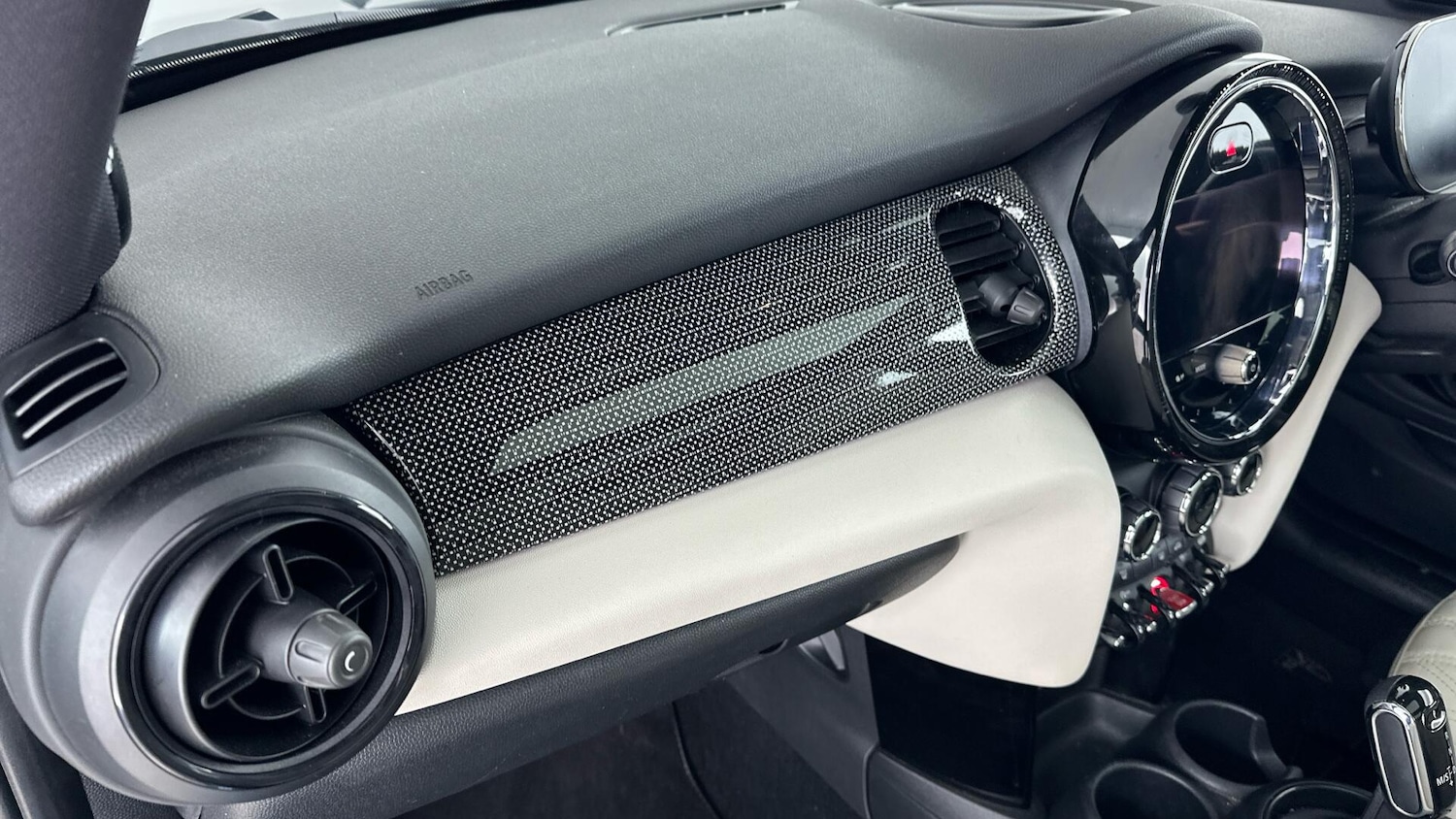 Used MINI Hatch 2022 for sale - 77559605: Photo 33