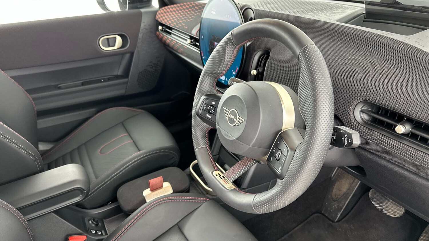 Used MINI Cooper 2025 for sale - 76760447: Photo 6