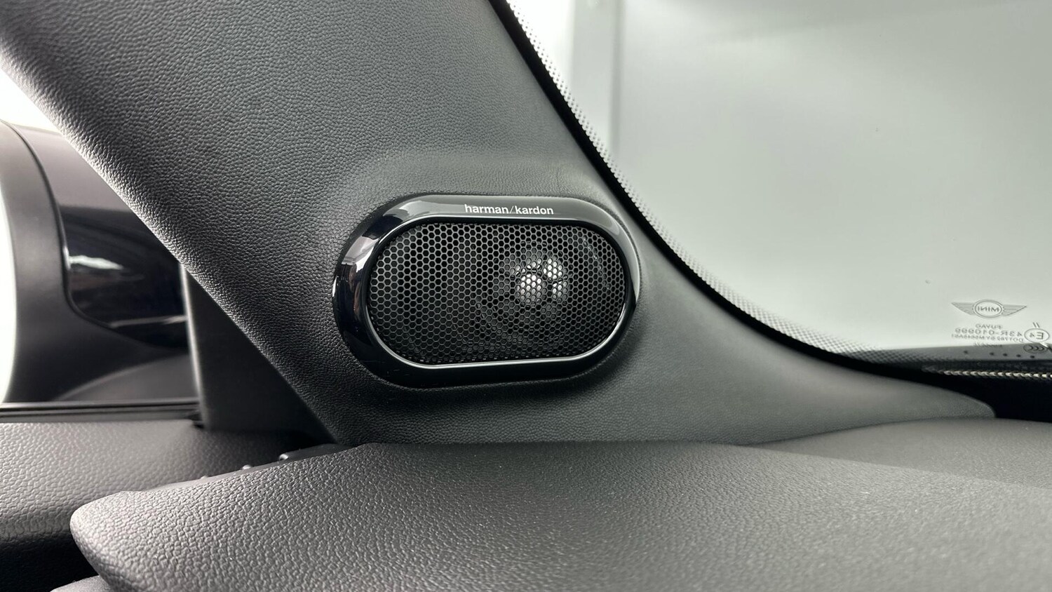 Used MINI Convertible 2022 for sale - 77564766: Photo 32