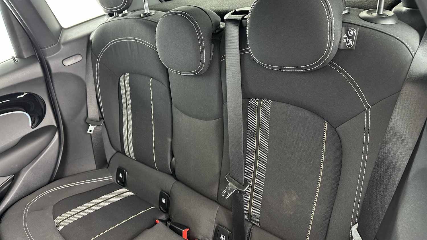 Used MINI Hatch 2021 for sale - 76760289: Photo 12