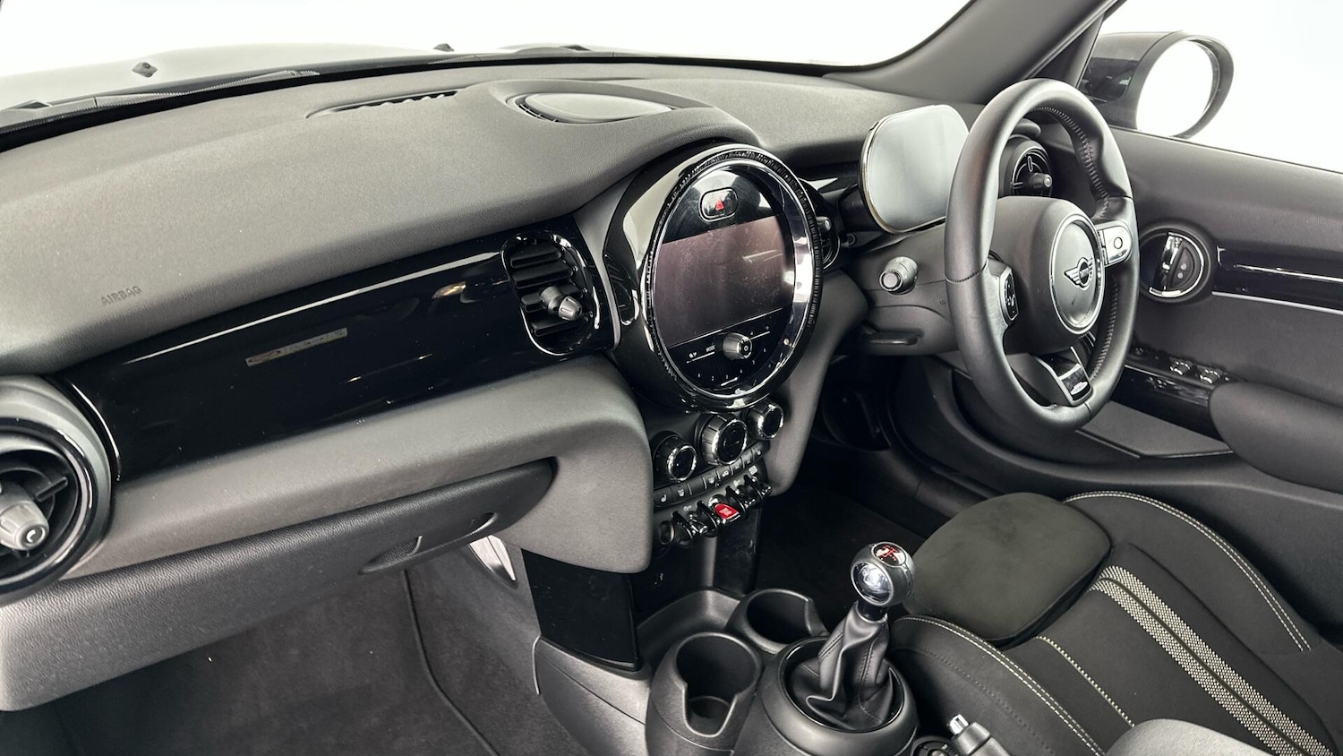 Used MINI Hatch 2021 for sale - 76760289: Photo 7