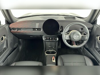 Used MINI Hatch 2025 for sale - 77304977: Photo