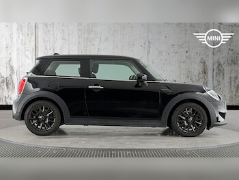 Used MINI Hatch 2022 for sale - 77523632: Photo