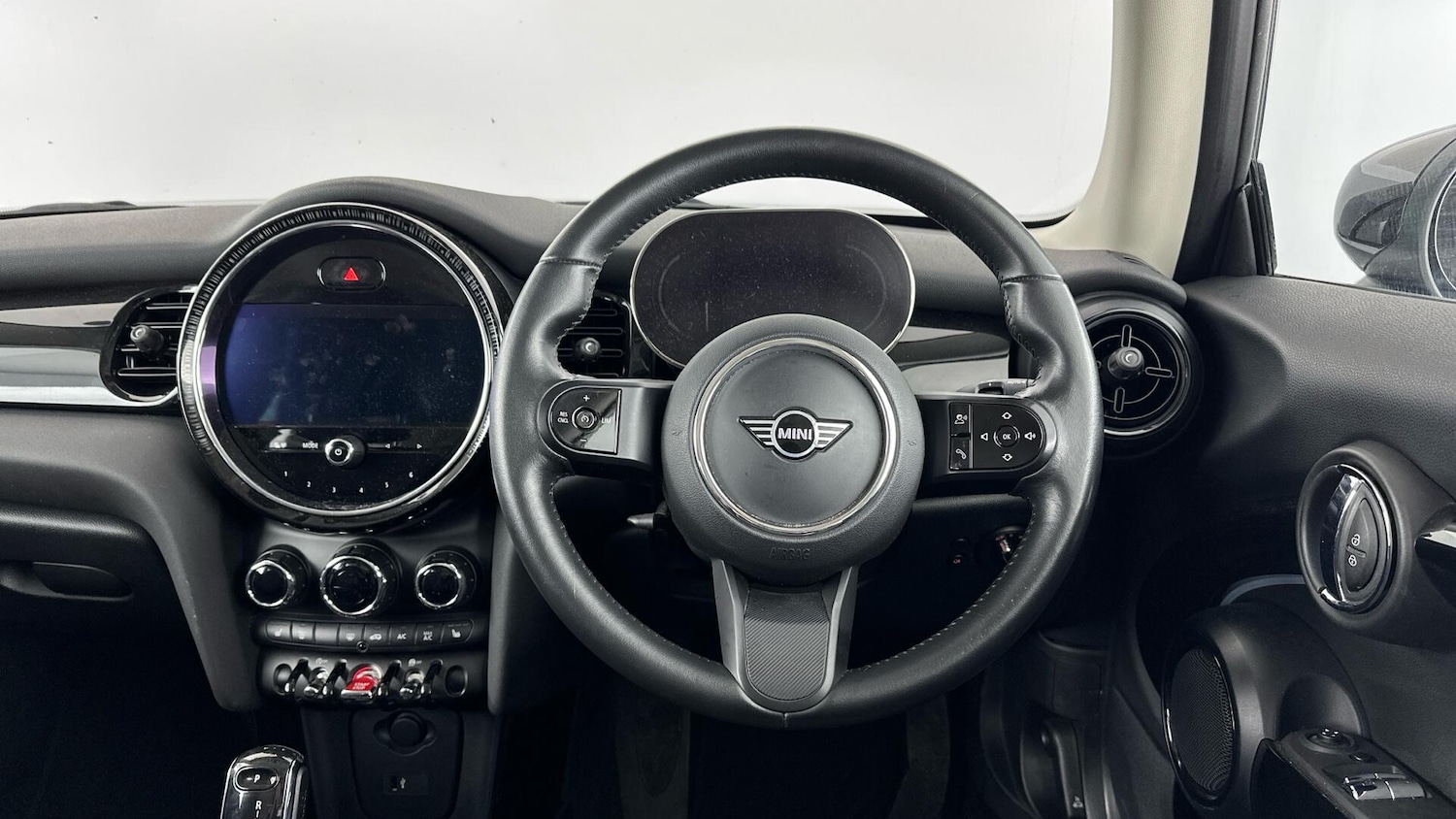 Used MINI Hatch 2022 for sale - 77523632: Photo 5