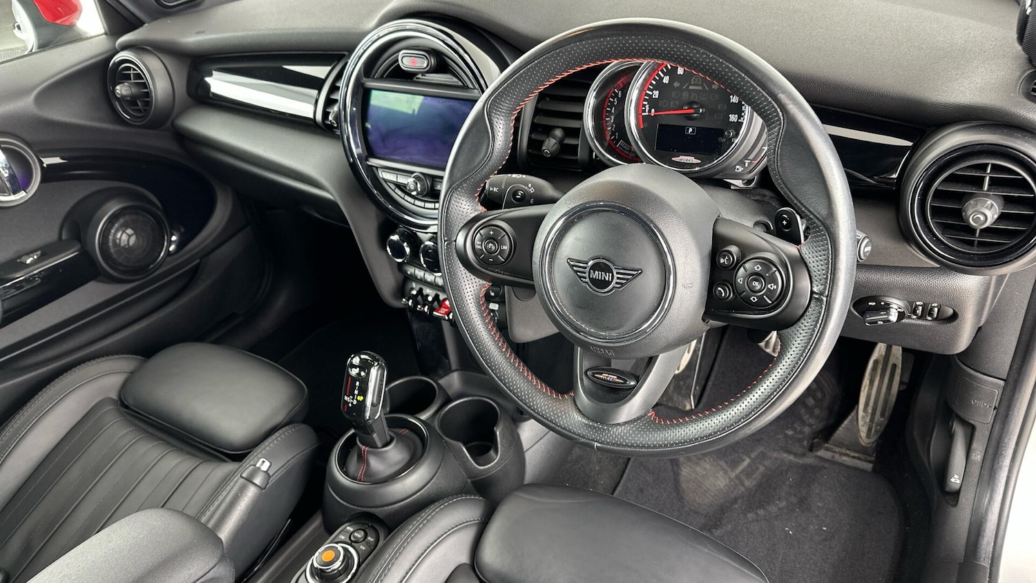 Used MINI Hatch 2020 for sale - 77564748: Photo 4