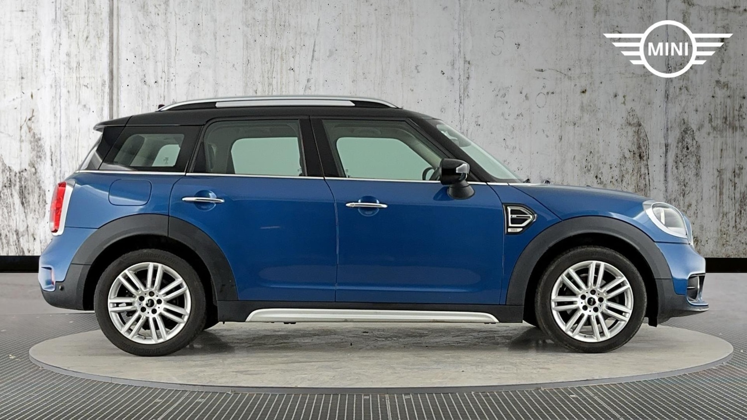 Used MINI Countryman 2019 for sale - 77497129: Photo 3