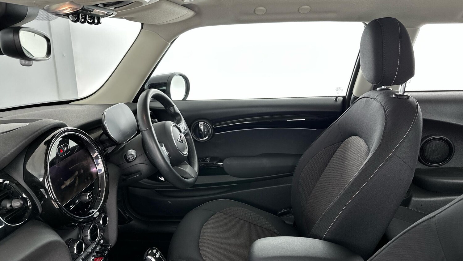 Used MINI Hatch 2023 for sale - 76760374: Photo 24