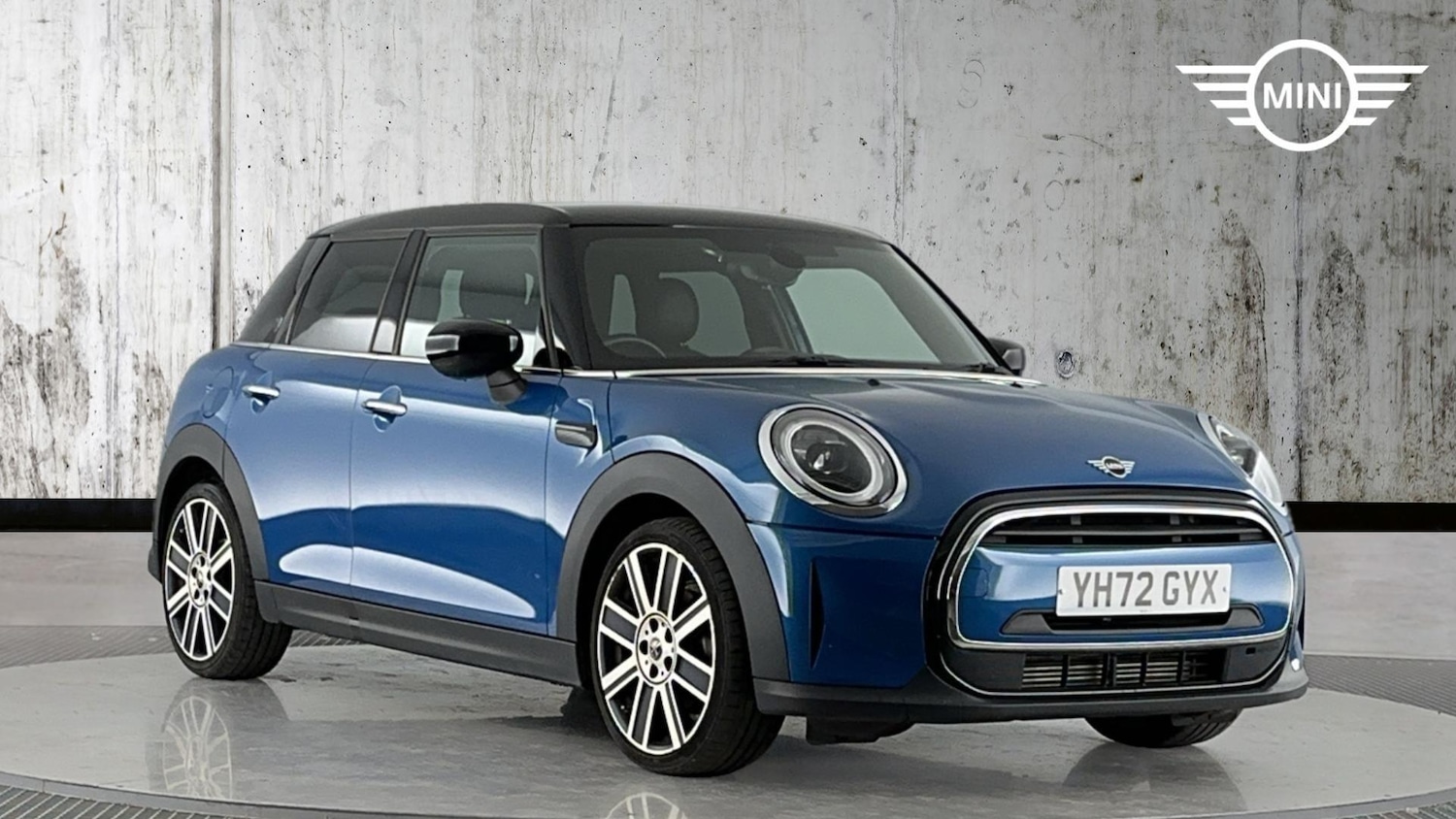 Used MINI Hatch 2022 for sale - 76760481: Photo 1