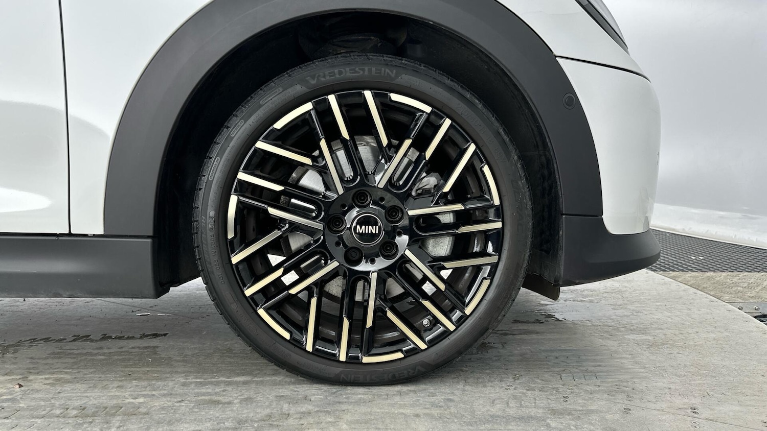 Used MINI Hatch 2025 for sale - 76964555: Photo 14