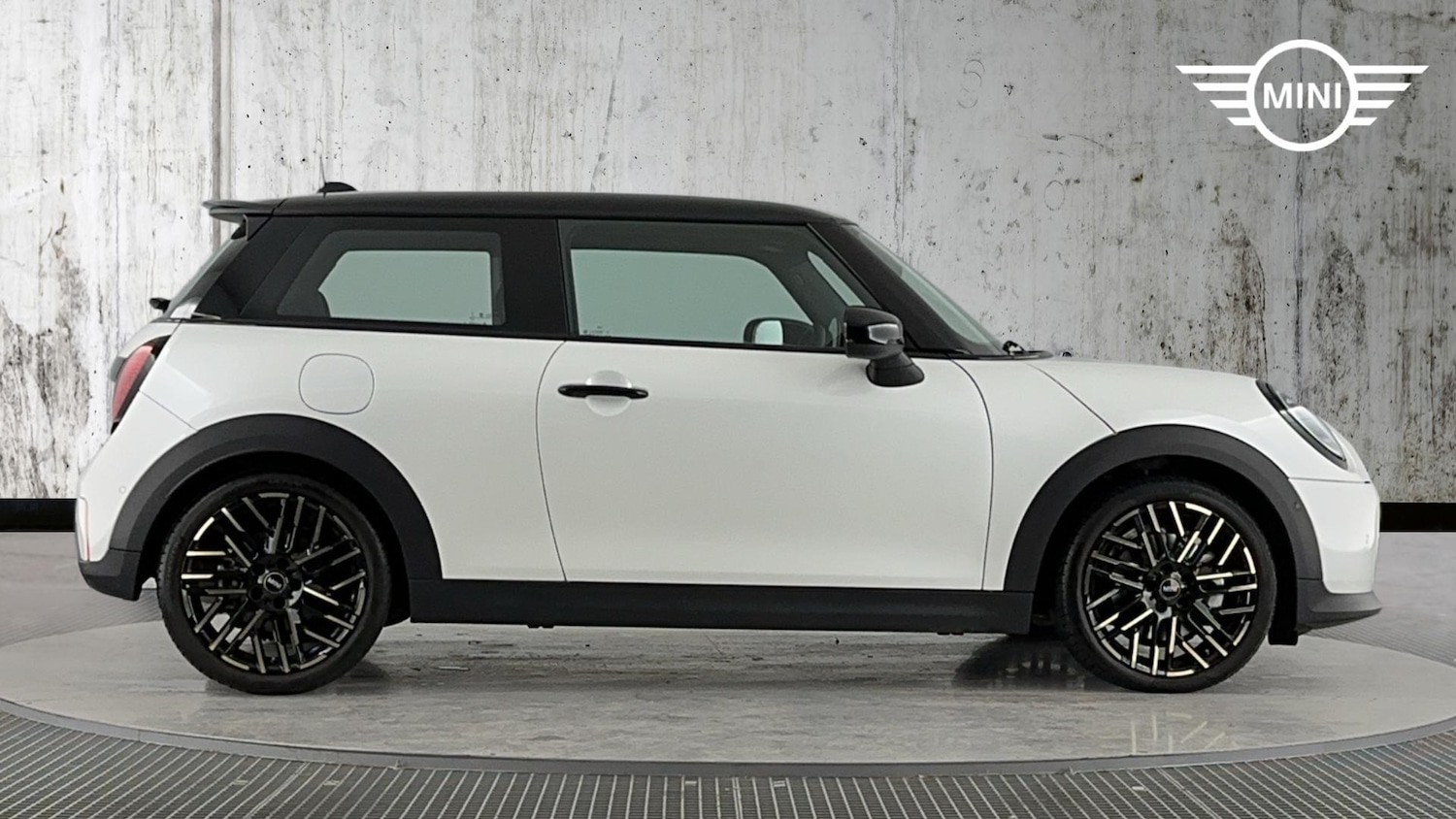 Used MINI Hatch 2025 for sale - 76964555: Photo 3