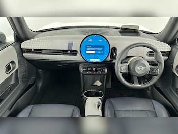 Used MINI Hatch 2025 for sale - 76964555: Photo