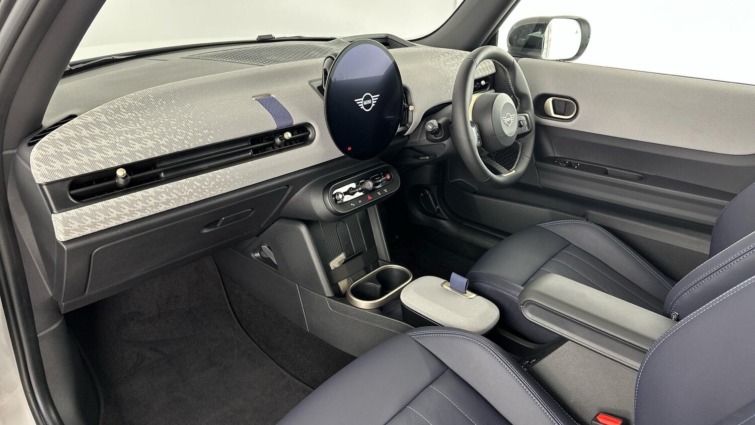 Used MINI Hatch 2025 for sale - 76964555: Photo 7