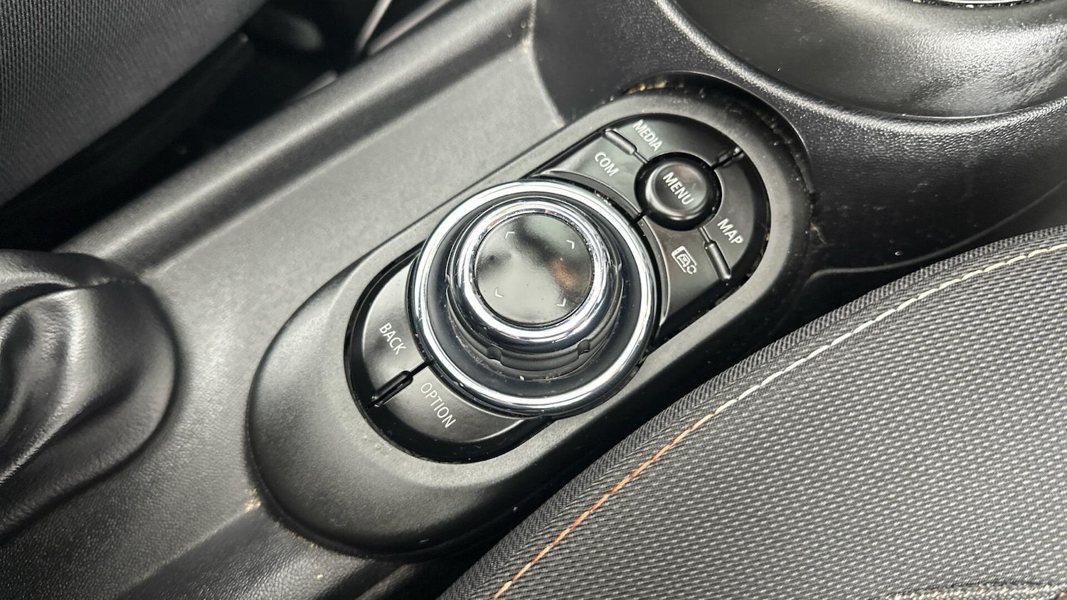 Used MINI Convertible 2022 for sale - 77898603: Photo 19