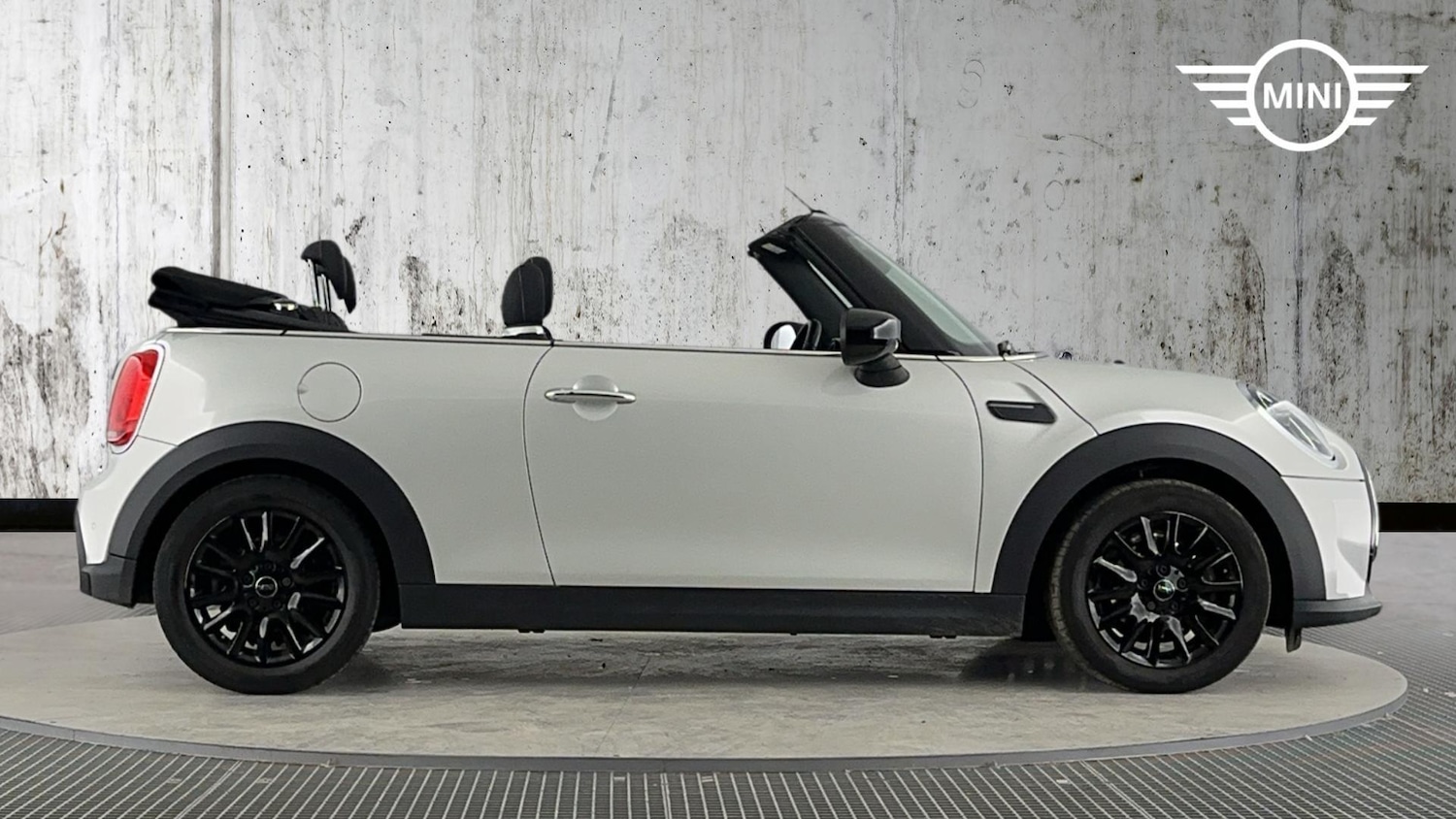 Used MINI Convertible 2022 for sale - 77898603: Photo 3