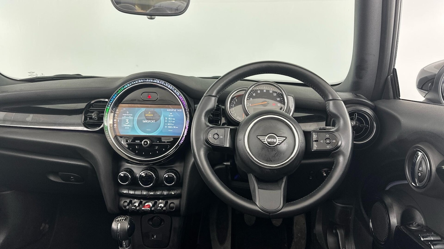 Used MINI Convertible 2022 for sale - 77898603: Photo 5