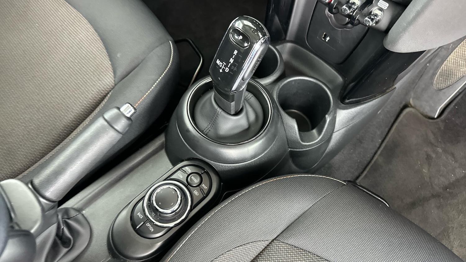 Used MINI Hatch 2023 for sale - 77633698: Photo 10