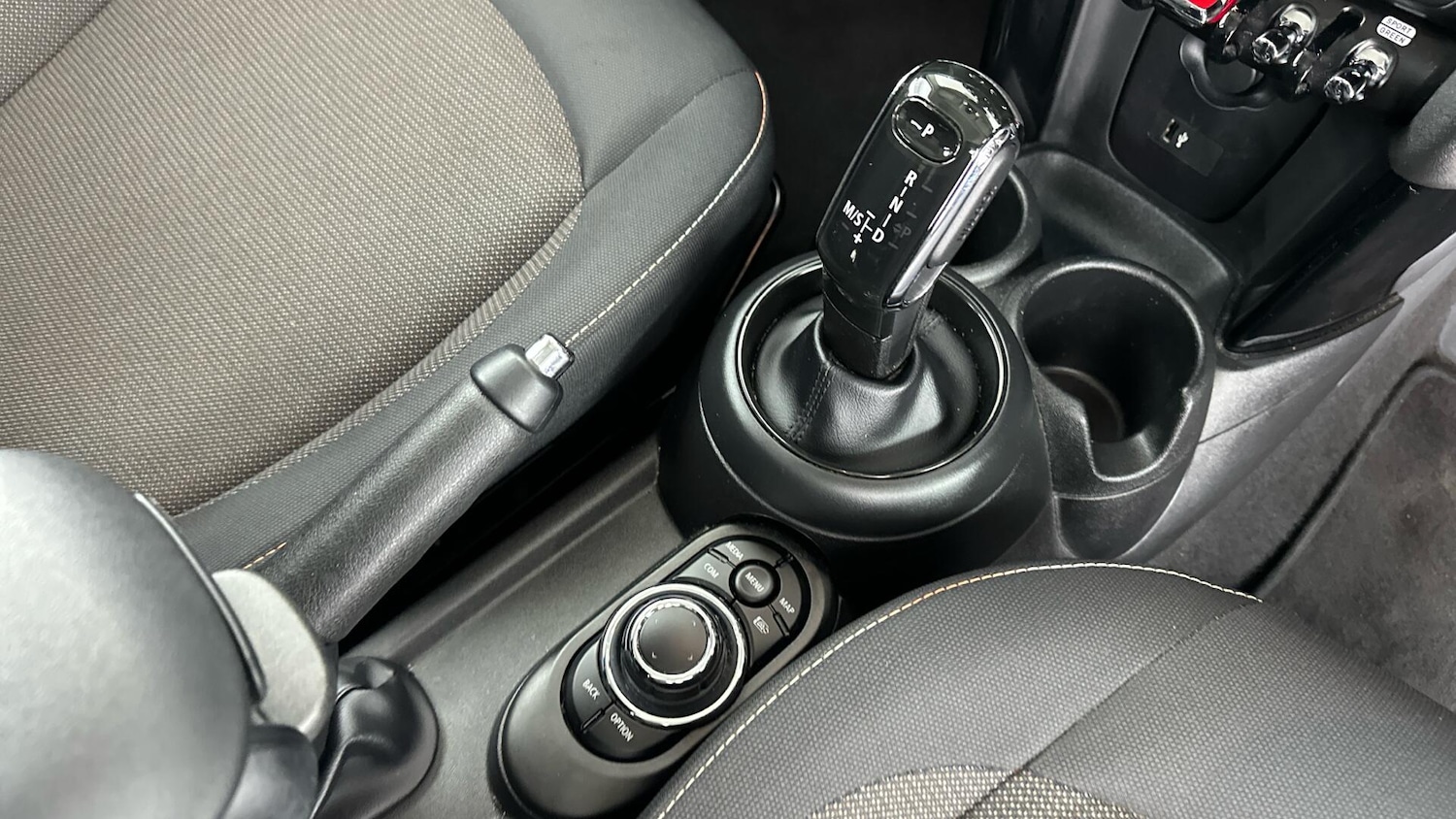 Used MINI Hatch 2022 for sale - 77387476: Photo 10