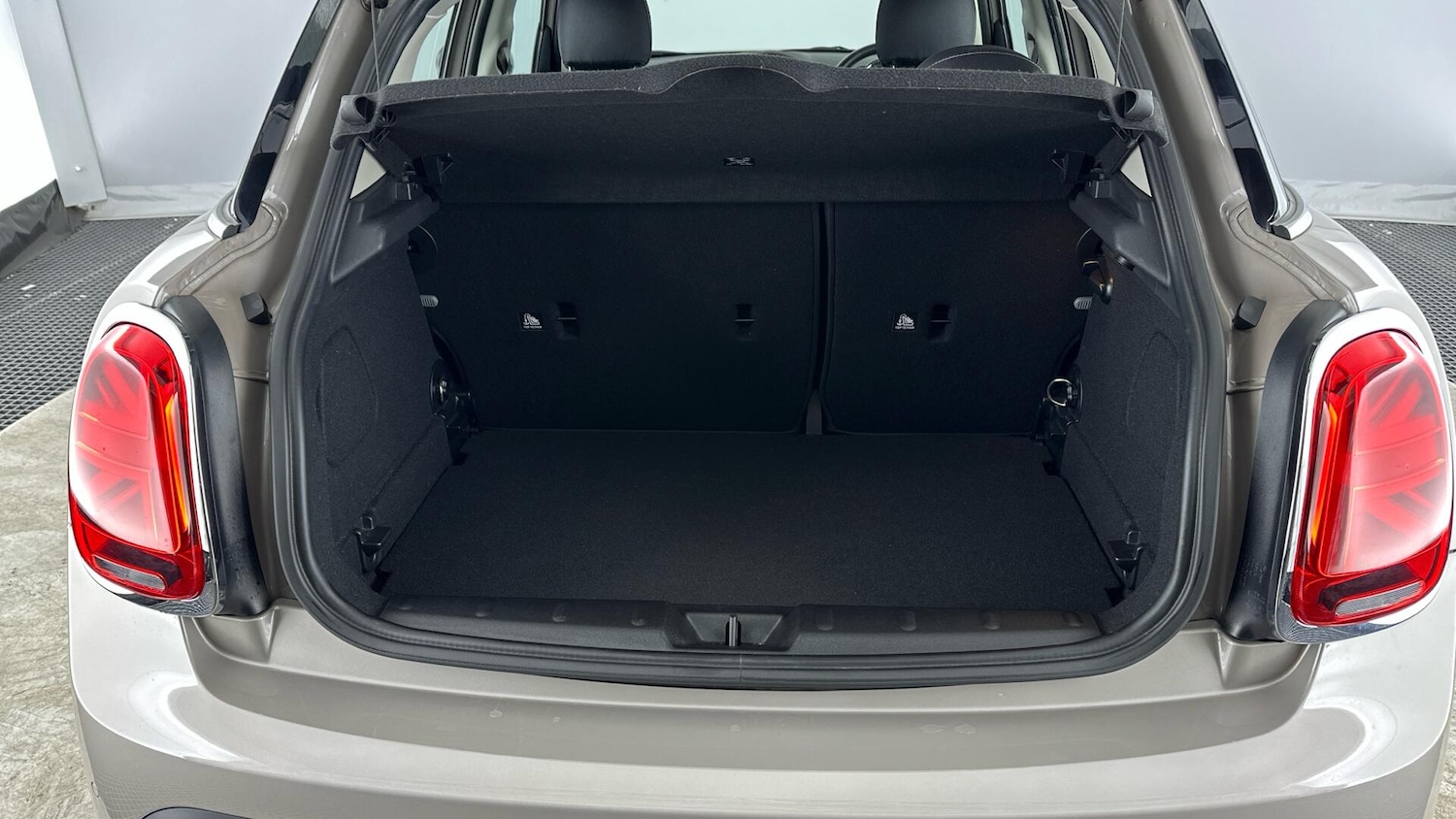 Used MINI Hatch 2022 for sale - 77387476: Photo 13