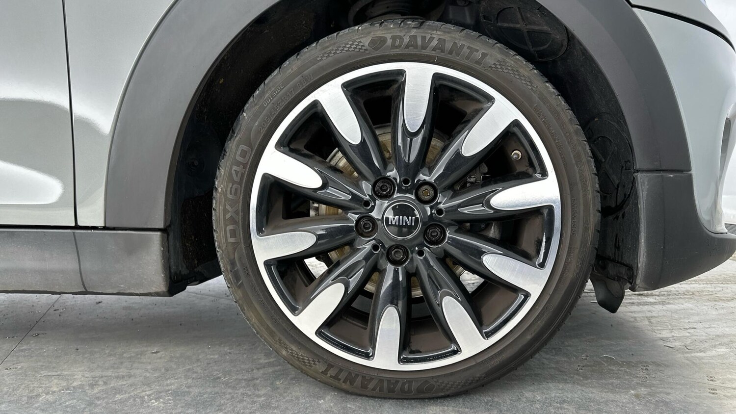 Used MINI Hatch 2018 for sale - 76760379: Photo 14