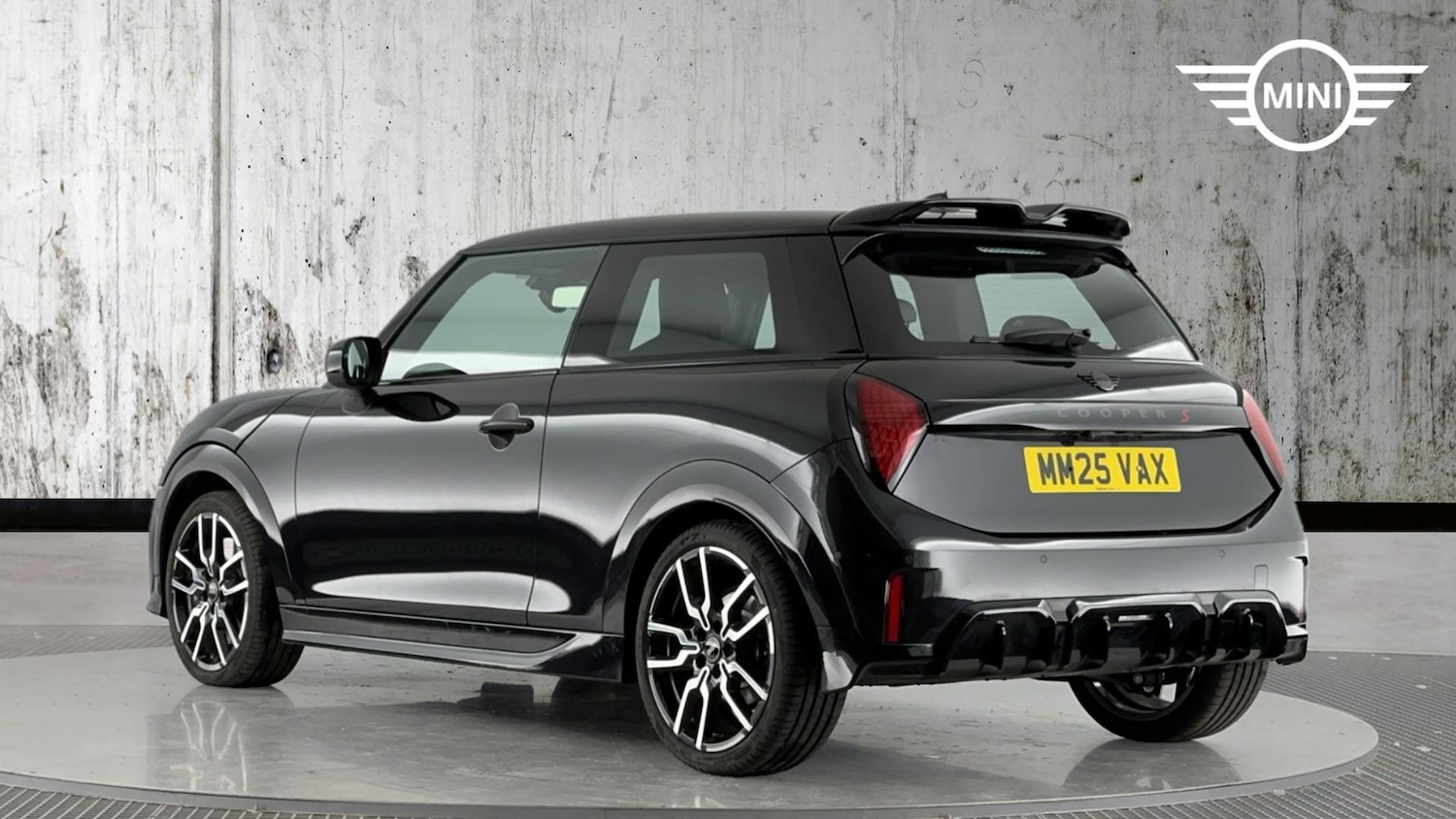 Used MINI Cooper 2025 for sale - 76865541: Photo 2