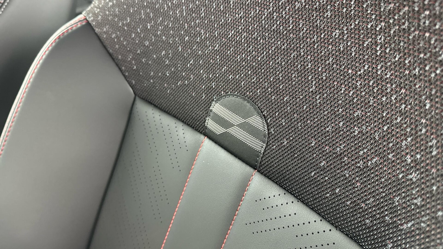 Used MINI Cooper 2025 for sale - 76865541: Photo 26