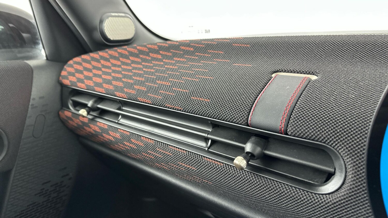 Used MINI Cooper 2025 for sale - 77496342: Photo 35