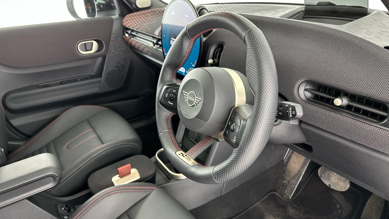 Used MINI Cooper 2025 for sale - 77496342: Photo 6