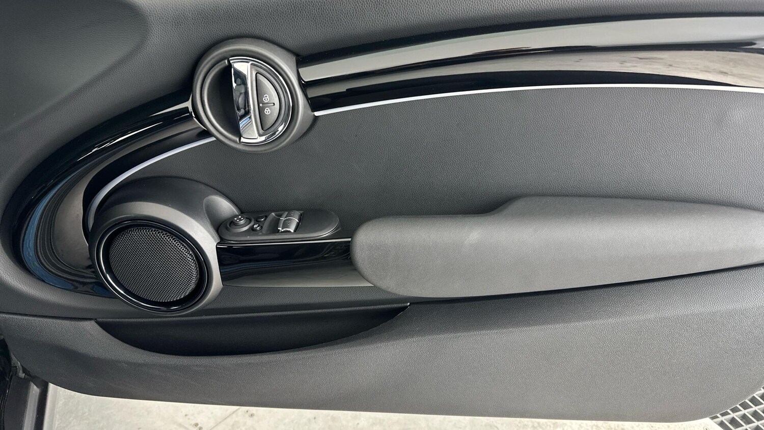 Used MINI Hatch 2023 for sale - 76760489: Photo 20