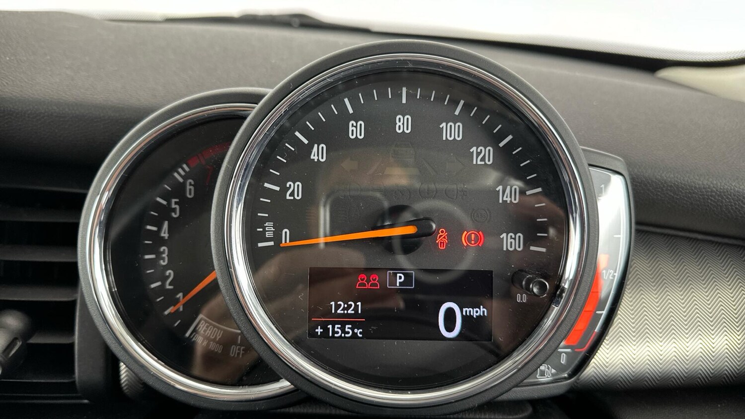 Used MINI Hatch 2019 for sale - 76760317: Photo 9