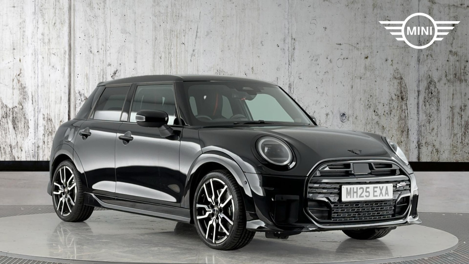 Used MINI Cooper 2025 for sale - 76760398: Photo 1