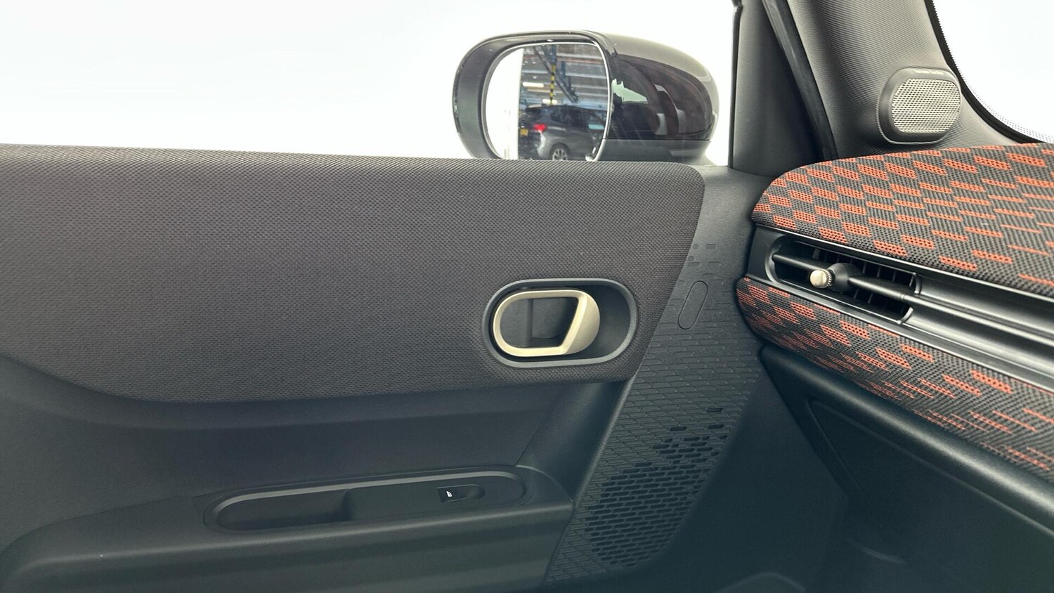 Used MINI Cooper 2025 for sale - 76760398: Photo 38