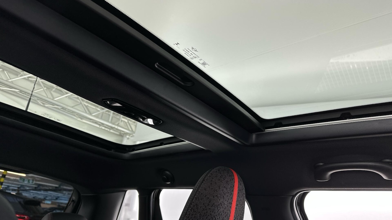 Used MINI Cooper 2025 for sale - 76760398: Photo 40