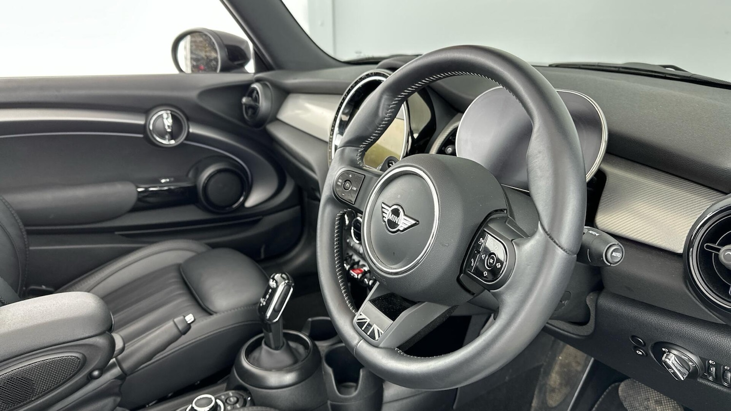 Used MINI Convertible 2024 for sale - 77633309: Photo 6