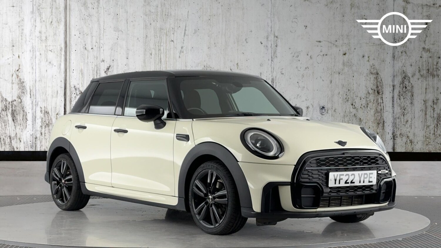 Used MINI Hatch 2022 for sale - 76760261: Photo 1