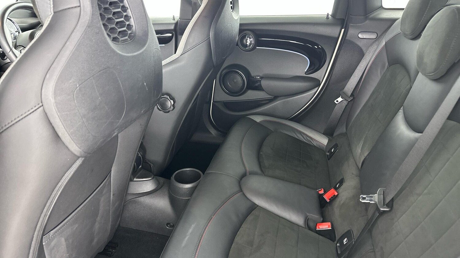 Used MINI Hatch 2022 for sale - 76760261: Photo 12