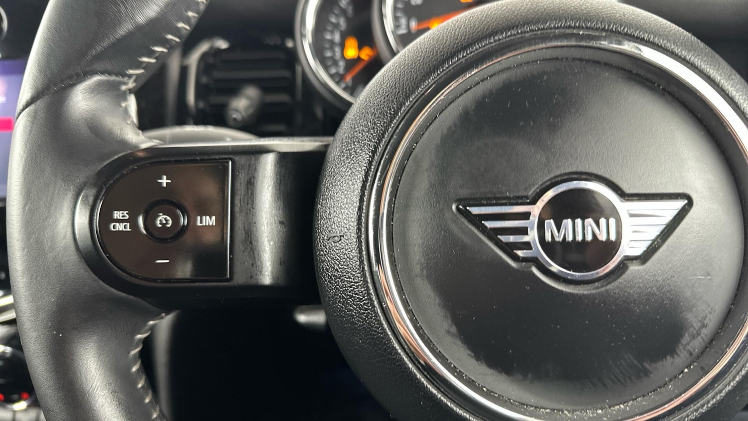 Used MINI Hatch 2022 for sale - 76760261: Photo 17