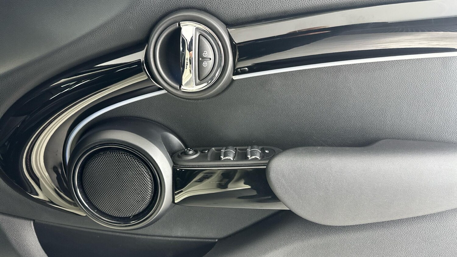 Used MINI Hatch 2022 for sale - 76760261: Photo 20