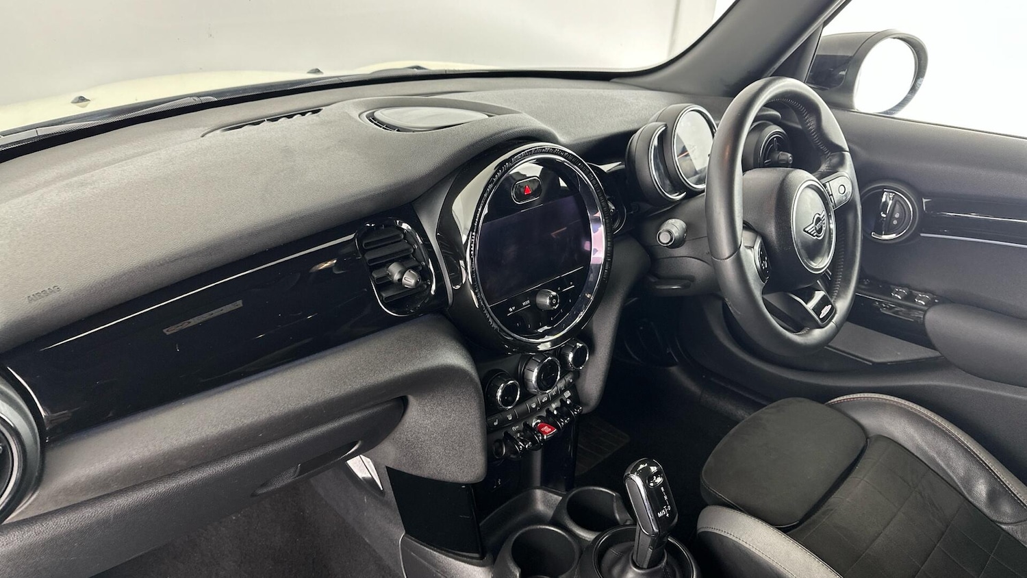 Used MINI Hatch 2022 for sale - 76760261: Photo 7