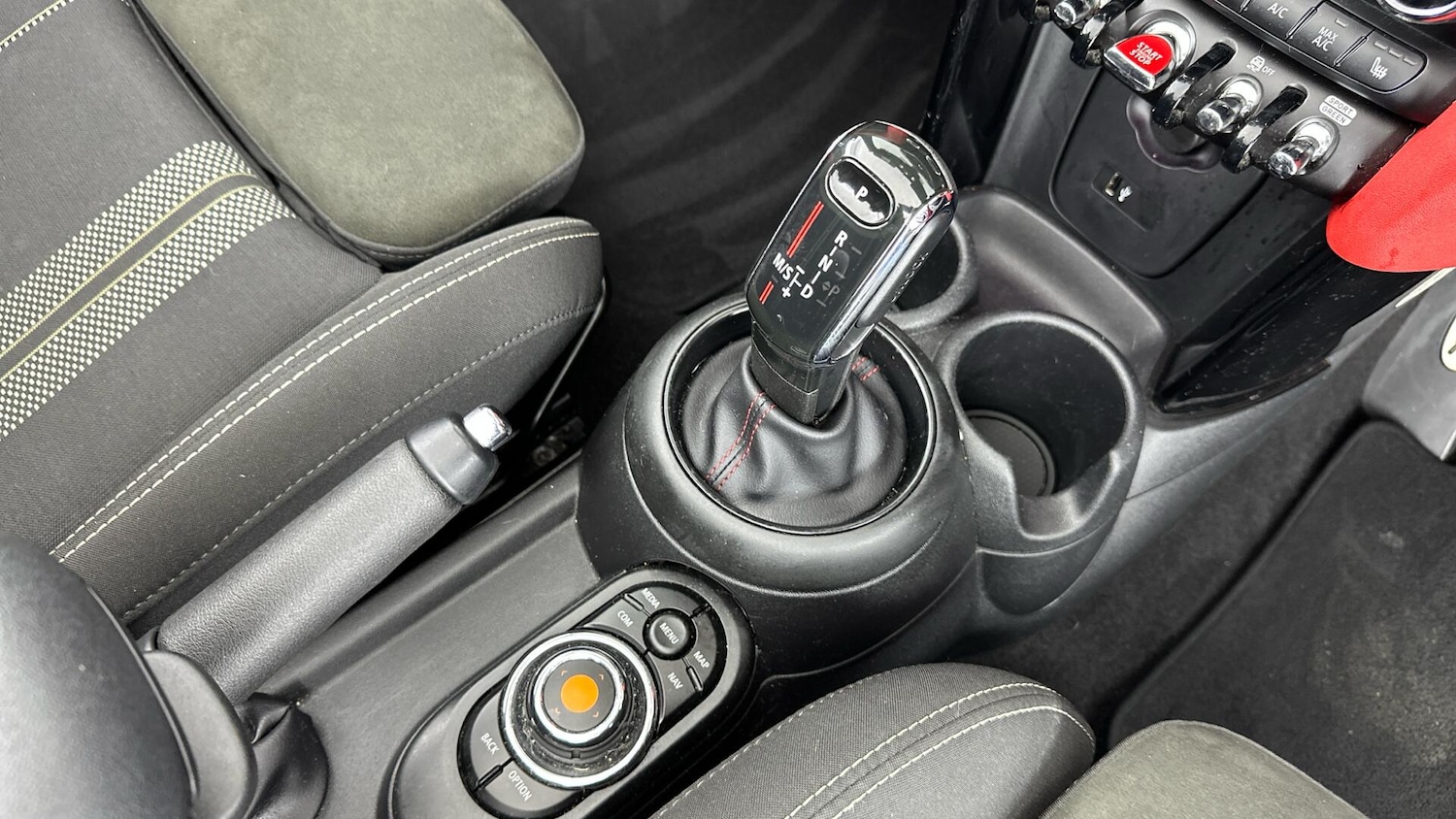 Used MINI Convertible 2020 for sale - 77839732: Photo 10